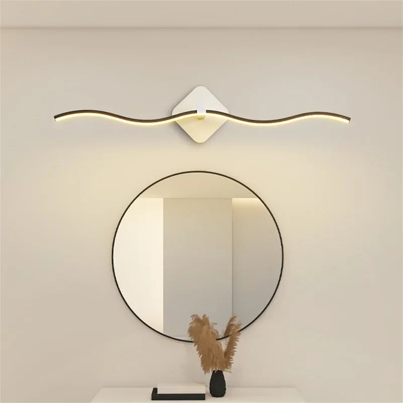 Aurelia Modern Minimalist LED Wall Lamp With Gold Accents
