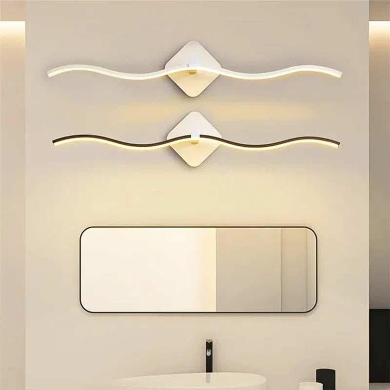 Aurelia Modern Minimalist LED Wall Lamp With Gold Accents
